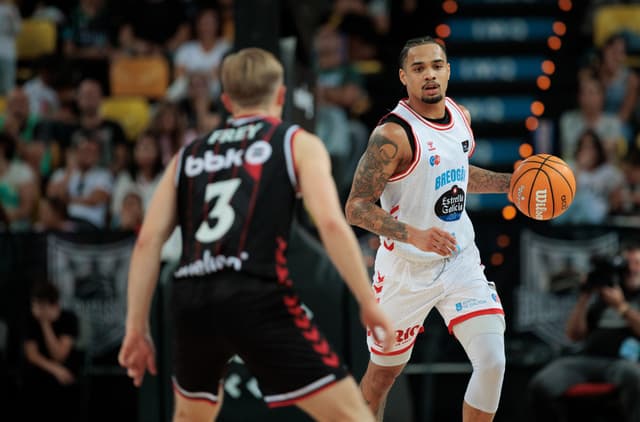 Jordan Davis, duda para Badalona