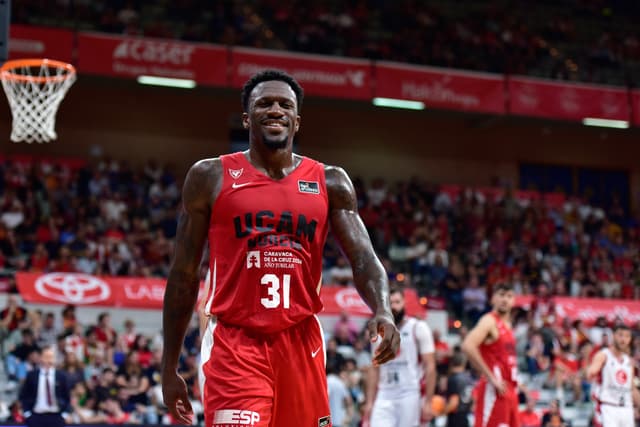 UCAM Murcia 88 - Casademont Zgz 74