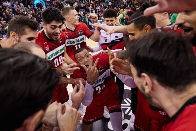 Coviran Granada-Joventut (87-77)