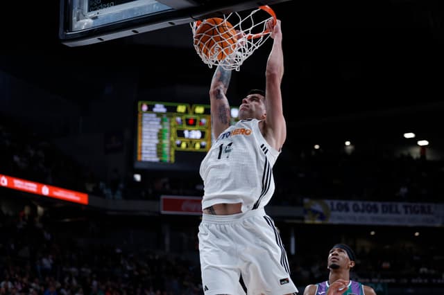 Real Madrid-Unicaja (90-77)