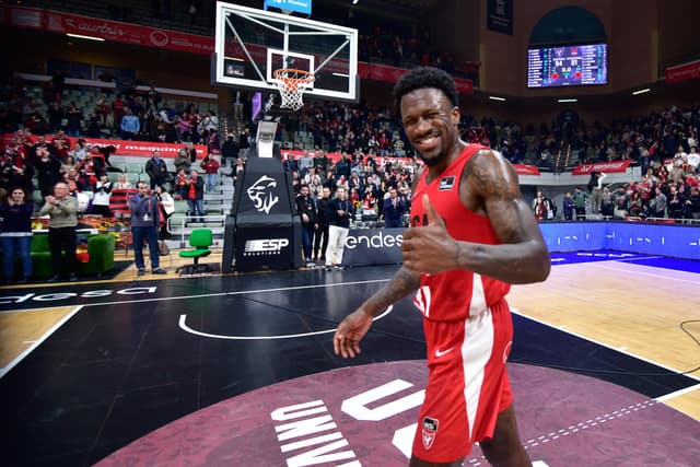 UCAM Murcia-Coviran Granada (84-81)