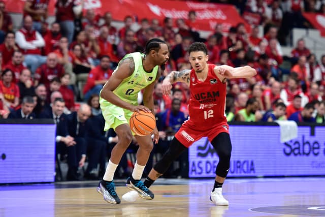 UCAM Murcia-Barça (90-95)