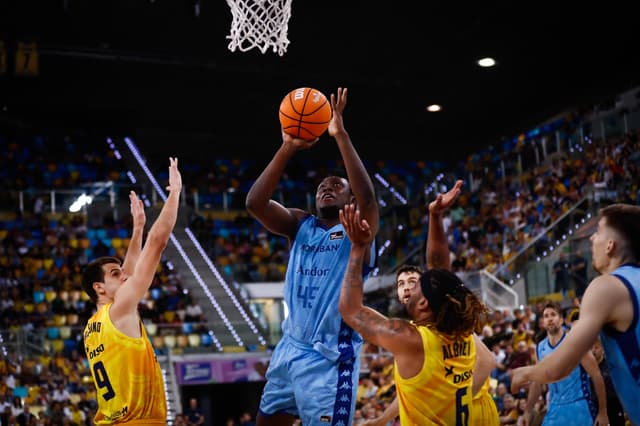 Dreamland GC - MoraBanc Andorra