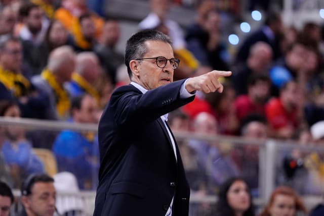 P. Martínez: "Nos han matado"