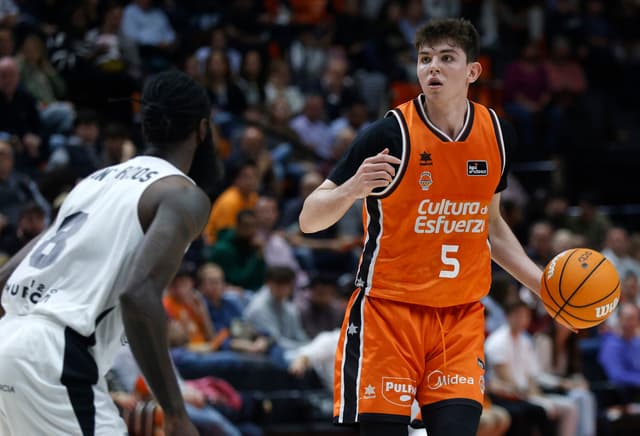 De Larrea apuesta por el Valencia B