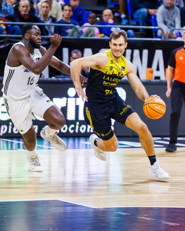 Los 300 de Abromaitis