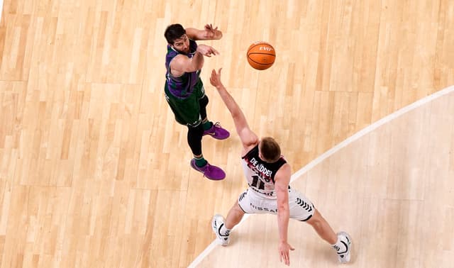 Unicaja 97 - Surne BB 79