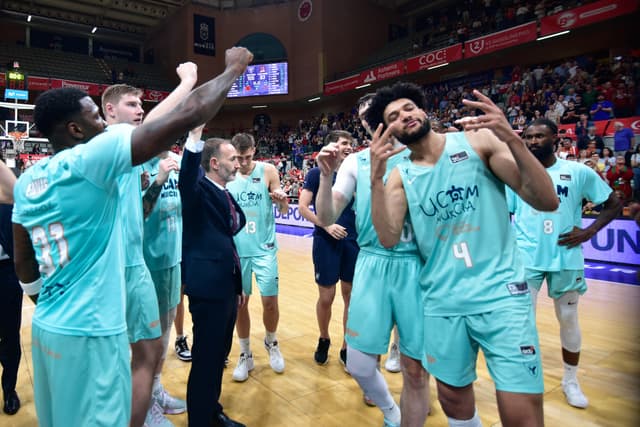 UCAM Murcia-Leyma Coruña (105-93)