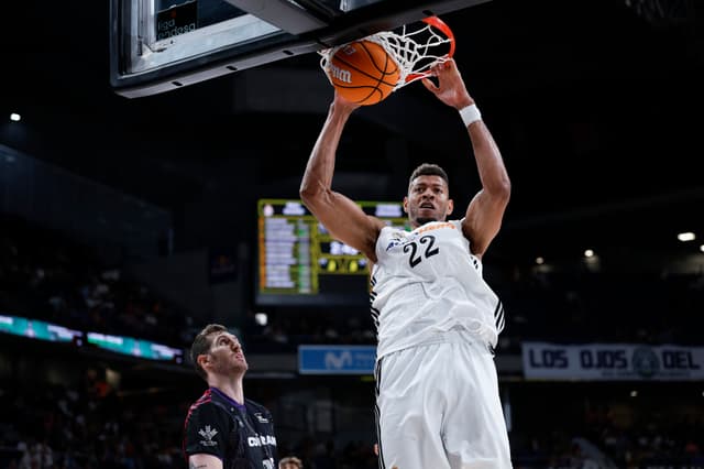 Tavares: 10º madridista en minutos