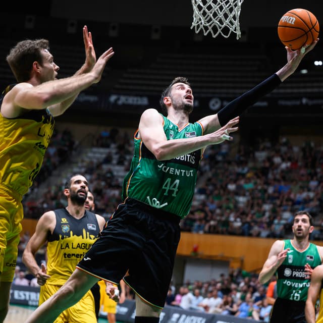 SuperManager acb: premios 24-25