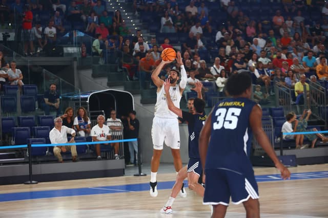 Alimerka-San Pablo Burgos (93-77)