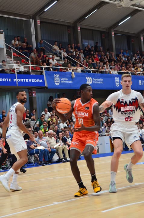 Baskonia-Valencia Basket (84-99)