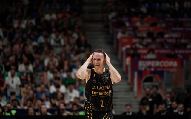 Marce Huertas, 7.000 puntos acb
