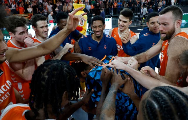 Valencia B.: repóker de triunfos