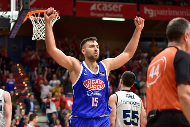 UCAM Murcia: Histórico 5-1