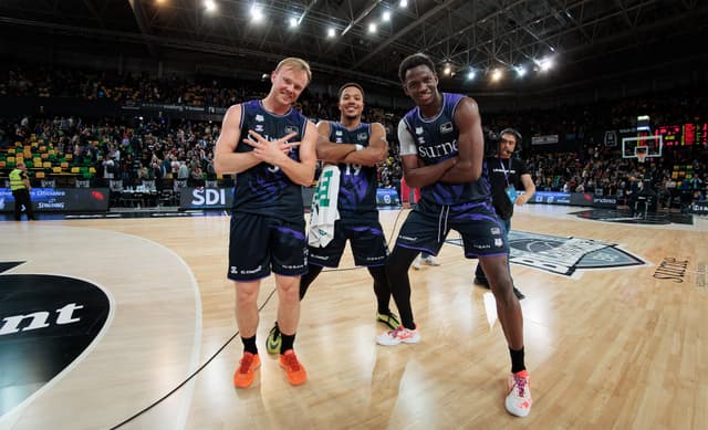 Surne Bilbao, para la historia