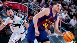 Joel Parra, ante Lluís Costa