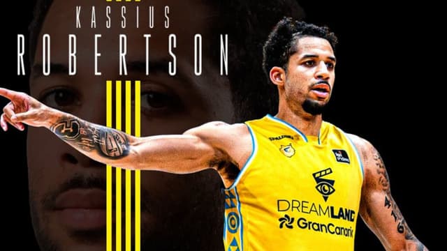 Kassius Robertson, al Dreamland GC