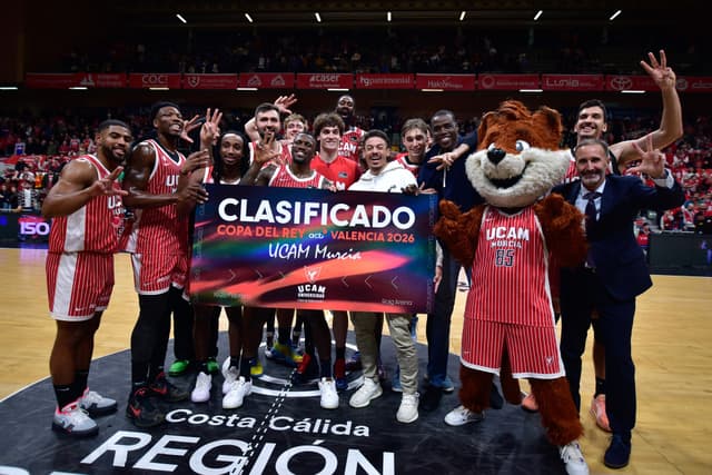 UCAM Murcia 90 - Casademont Zgz 84