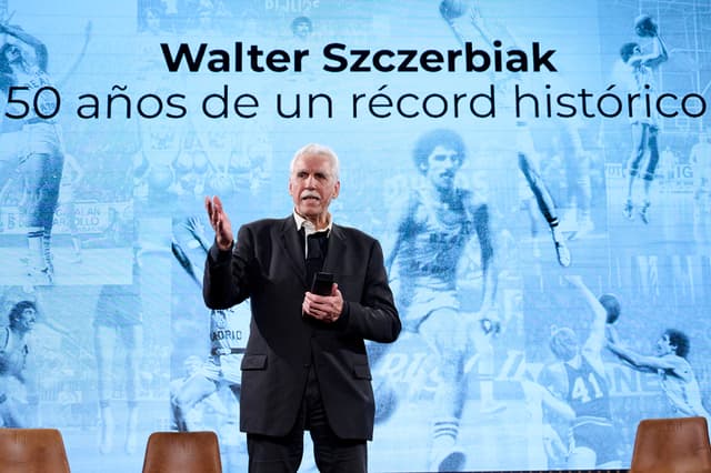 A por el siguiente Szczerbiak