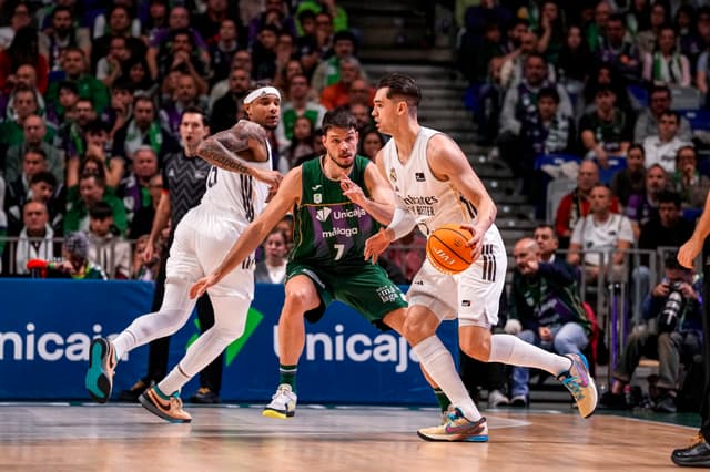 Unicaja 92 - Real Madrid 96