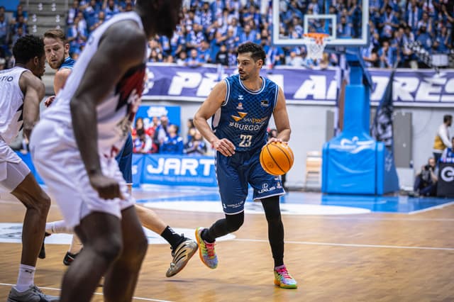 SuperManager 25-26: Claves J22