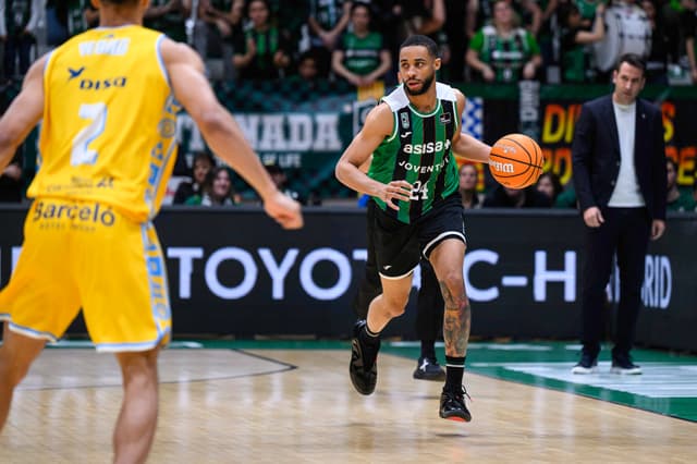 Asisa Joventut resiste ante un coral Dreamland Gran Canaria (92-84)