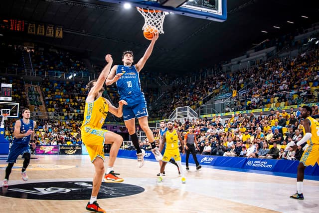 Victoria crucial burgalesa en Gran Canaria