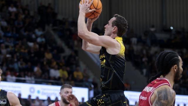 Huertas, 2º máximo anotador histórico aurinegro