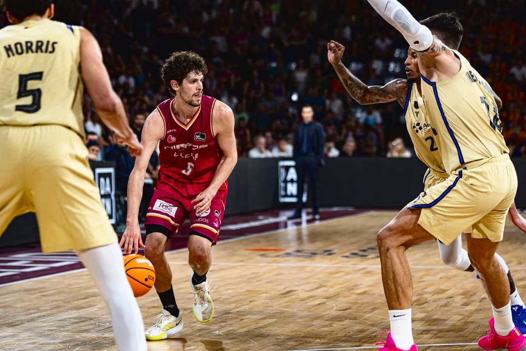 Oriol Paulí, líder del Hiopos Lleida con un partido histórico