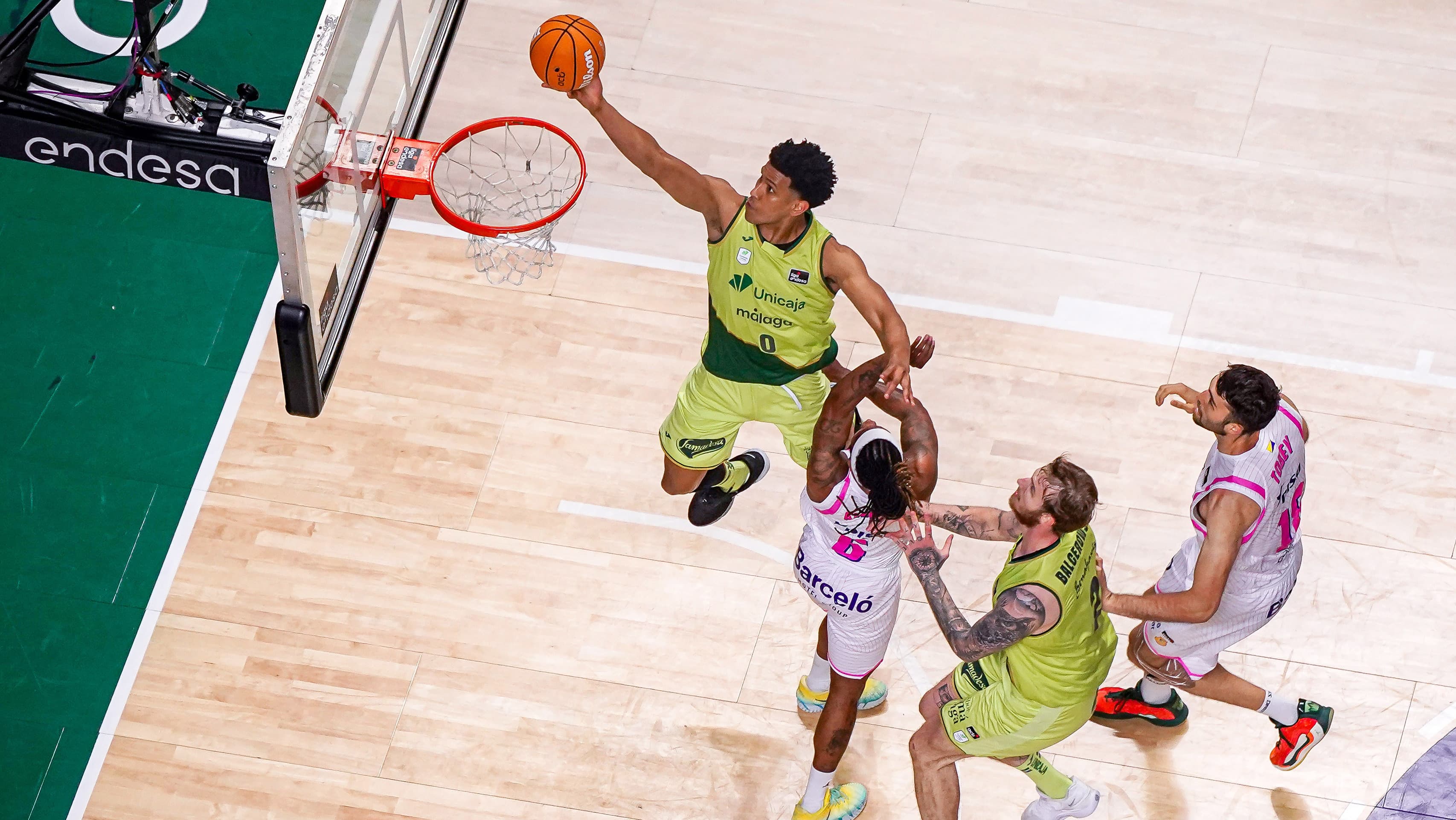 Bandeja de Tyson Pérez