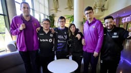 Bienvenida de los equipos a Bilbao