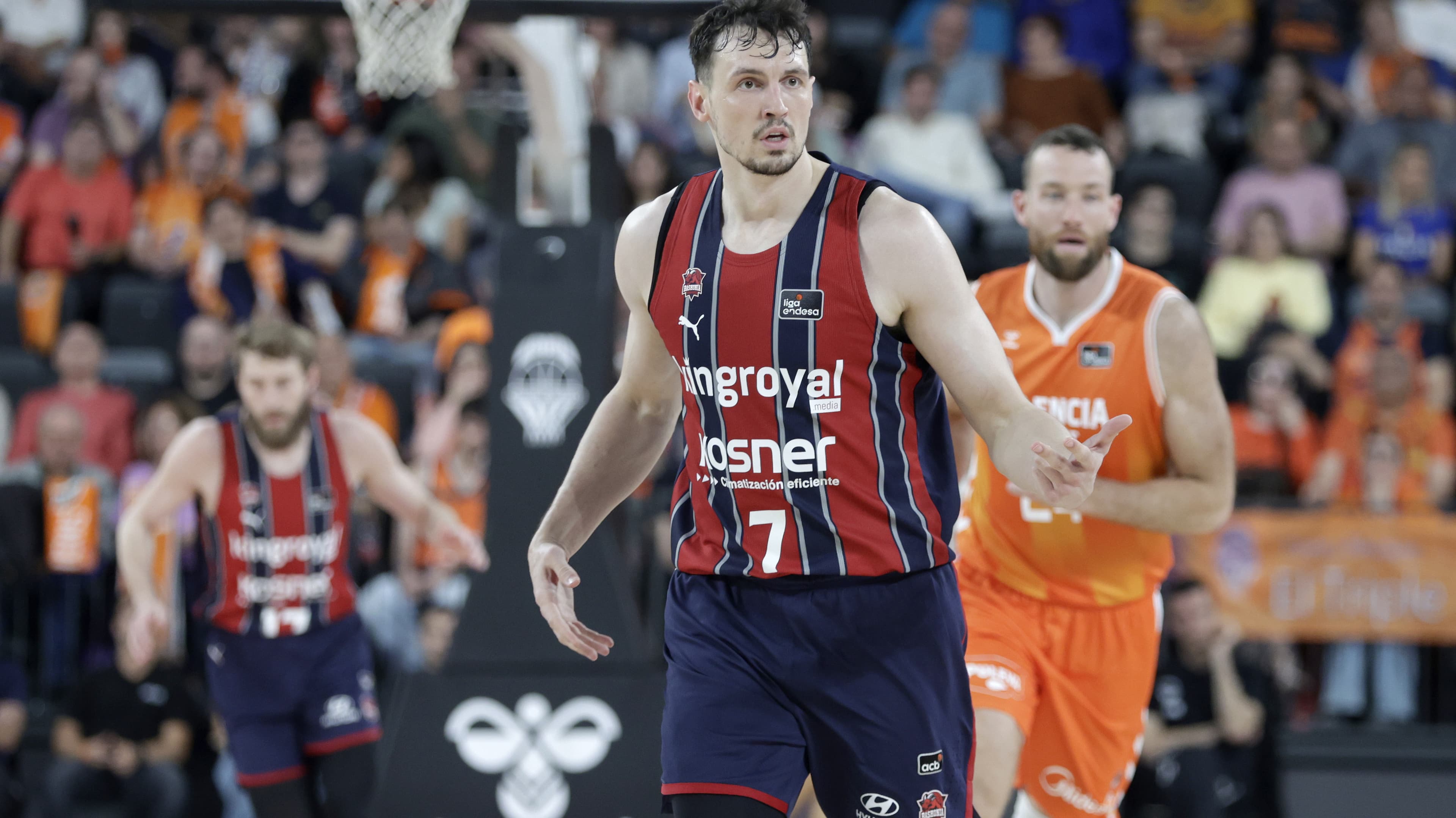 ¡Partidazo para cerrar el domingo!