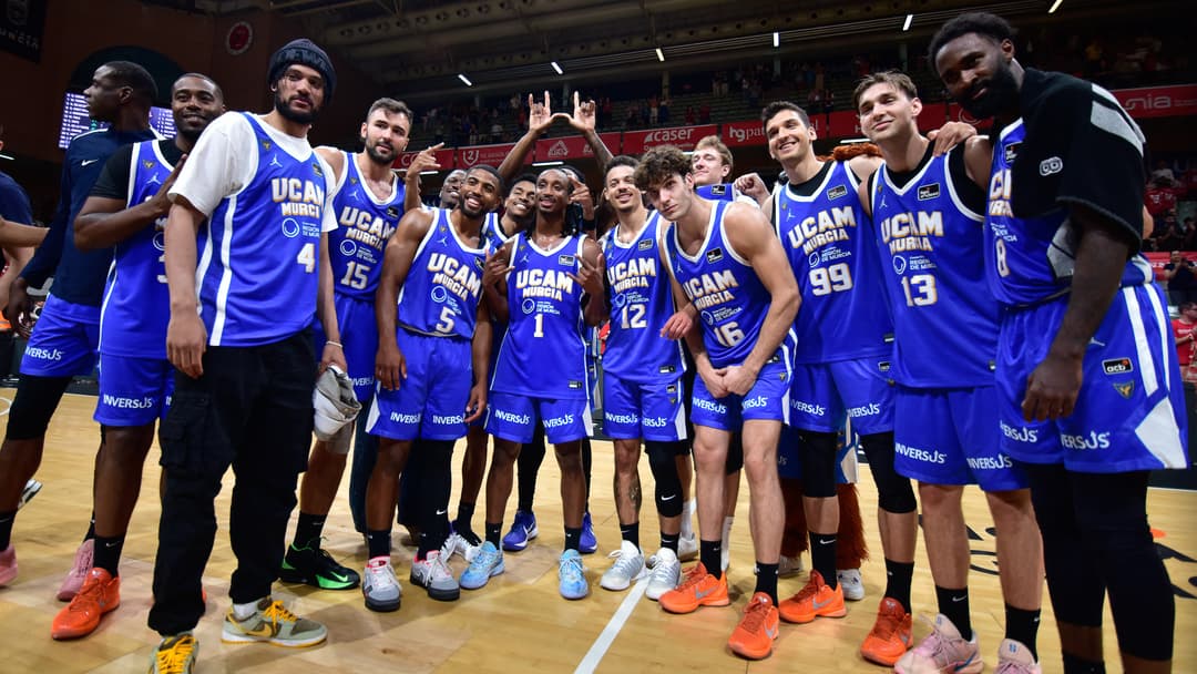 El UCAM Murcia celebra su victoria número 25.