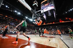 Valencia Basket y Asisa Joventut disputaron uno de los mejores partidos de la historia del Playoff.