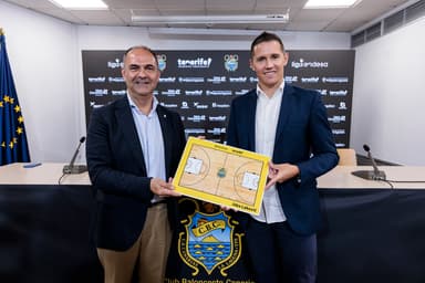 Jaka Lakovic, presentado en Tenerife