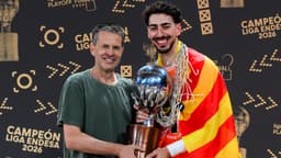 Valencia Basket posó en la sesión de campeones