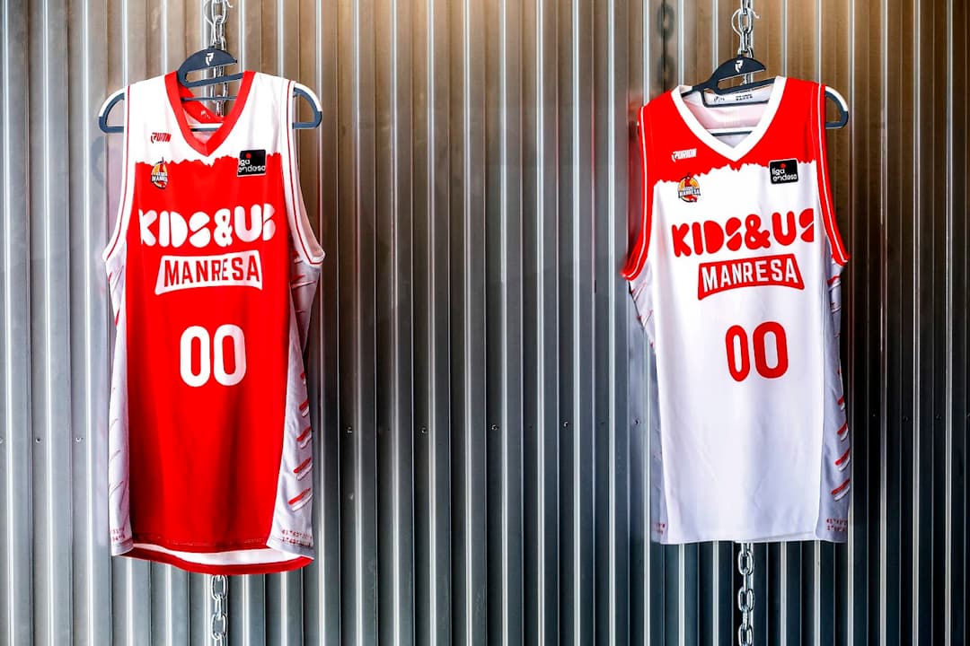 Kids & Us Manresa presenta su nueva equipación para la próxima temporada