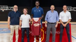Jean-Marc Pansa presentado con UCAM Murcia