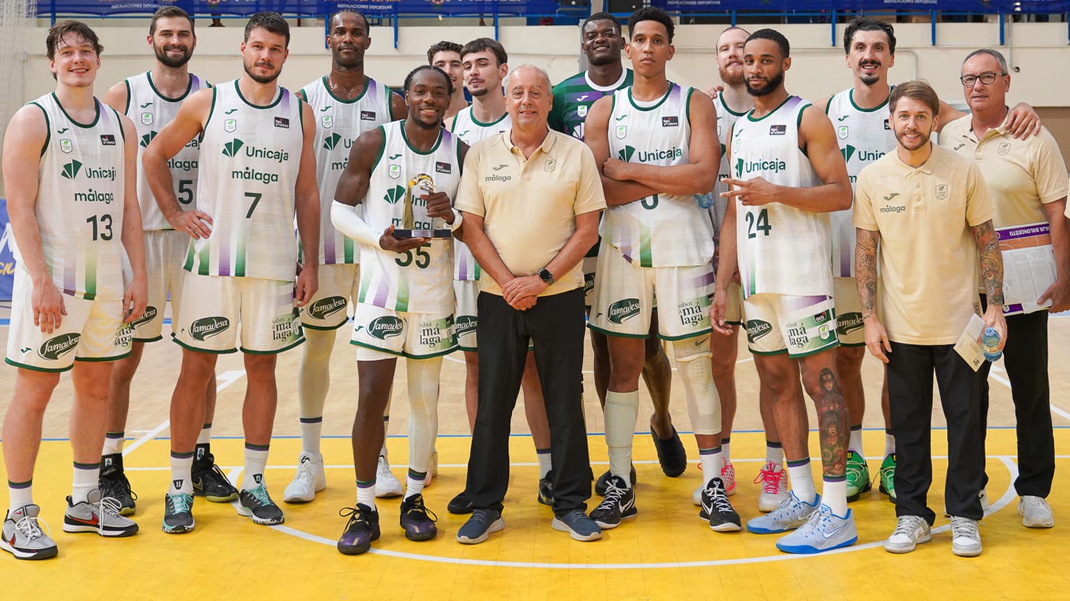 Unicaja se lleva el III Memorial Javier Imbroda