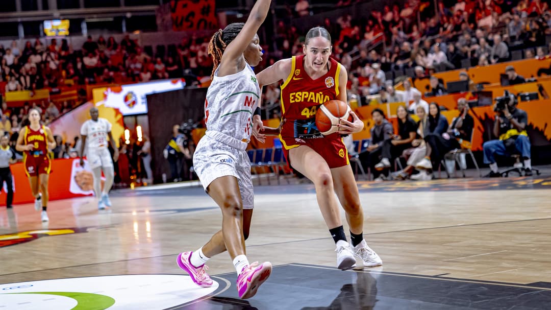 España cayó frente a Mali