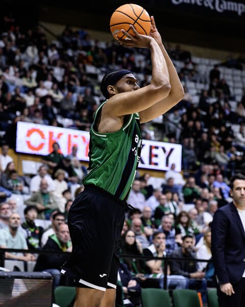 ⚡ JABARI extiende sus alas