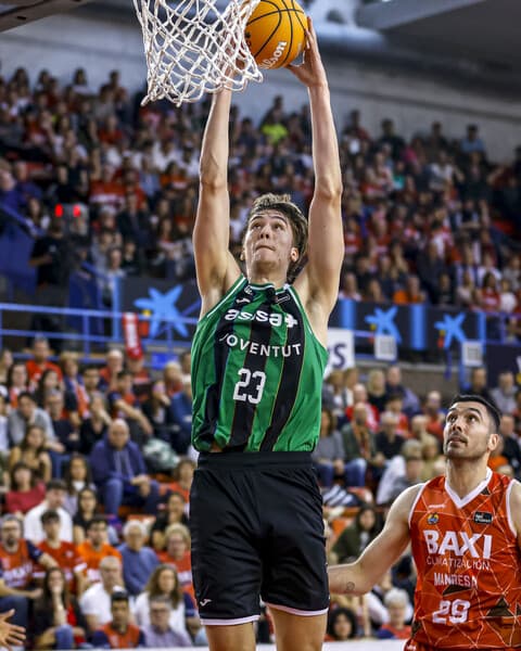 💎 Michael RUZIC se hace notar