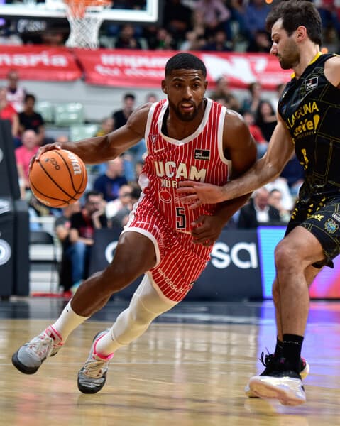 😱 David DEJULIUS suma otra exhibición