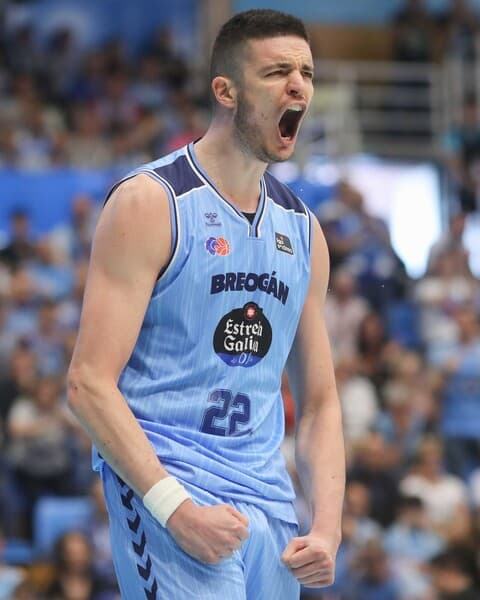 💪 Danko BRANKOVIC seguirá brillando en Lugo