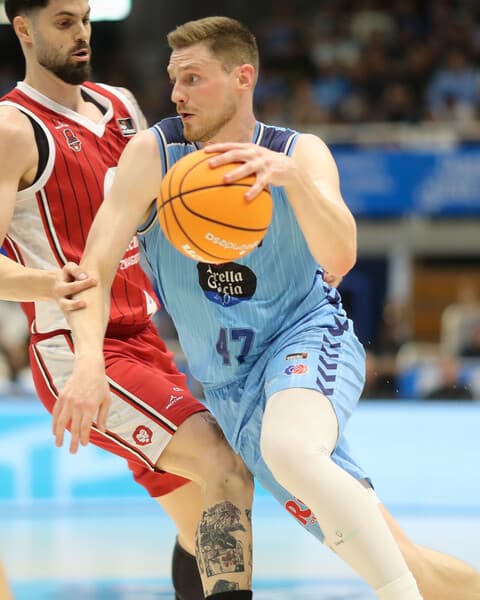 🇱🇻 Arturs KURUCS lanzará en el Santiago Martín