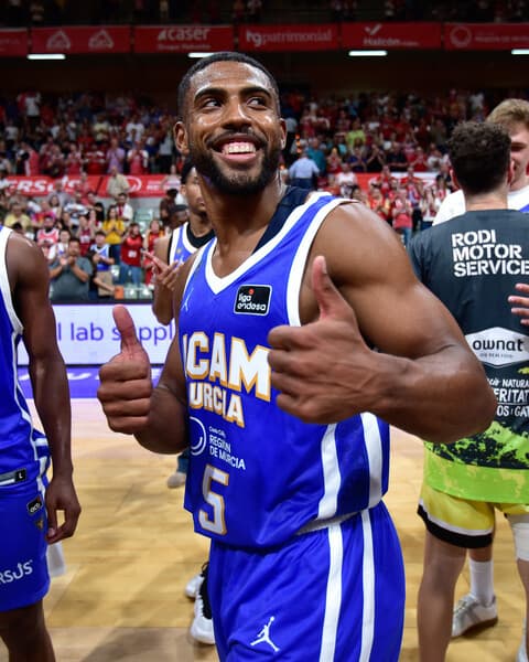 👍 DEJULIUS, listo para el Playoff