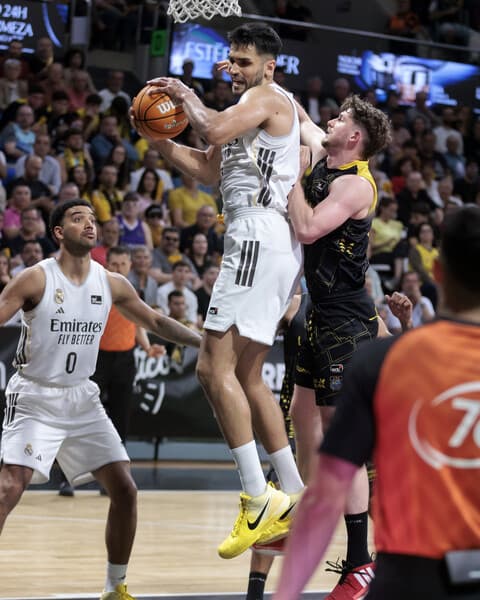 💪 YURTSEVEN se impone bajo los aros de Tenerife
