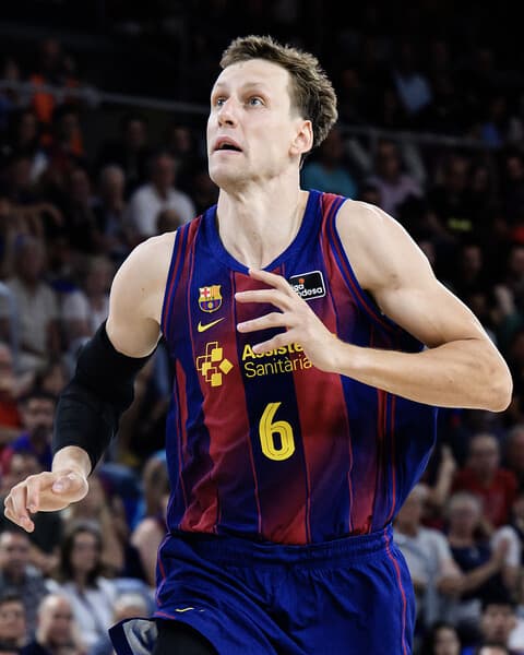 🏁 Jan VESELY y su último baile en el baloncesto profesional