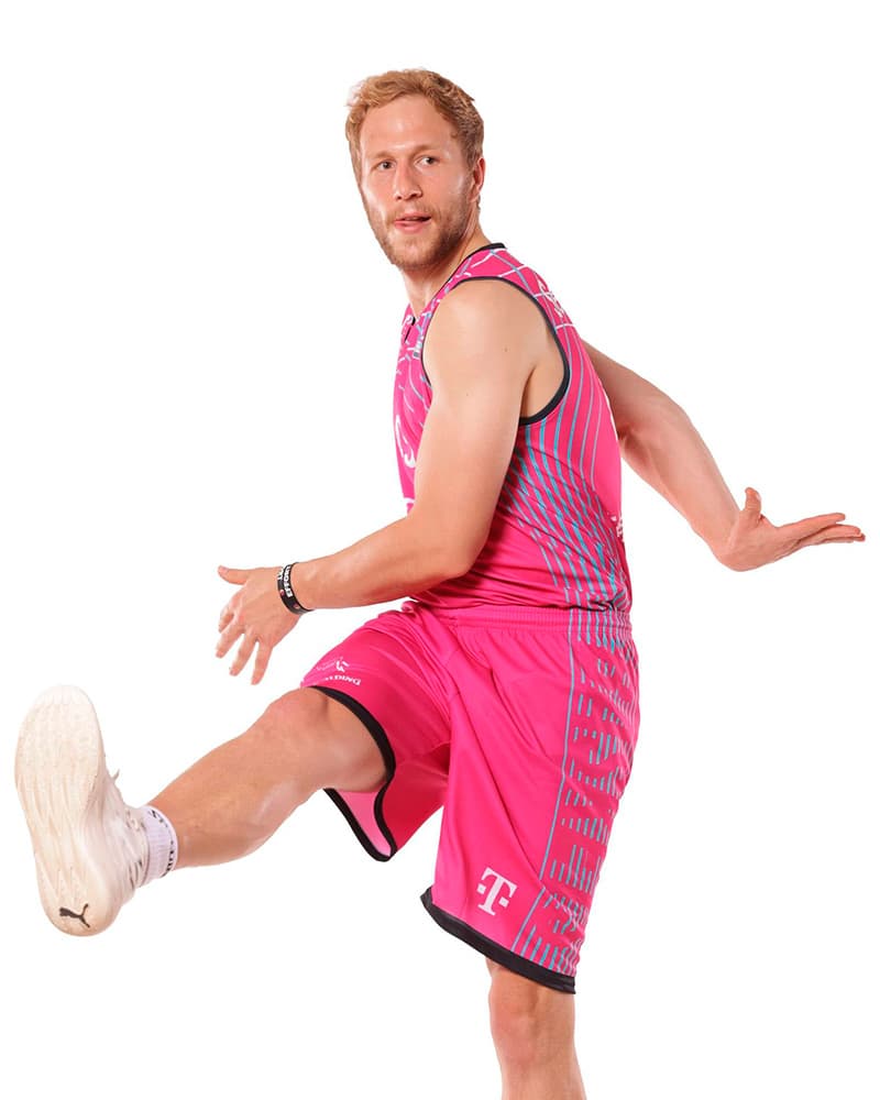 🇩🇪 Christian SENGFELDER, polivalencia para el Recoletas Salud